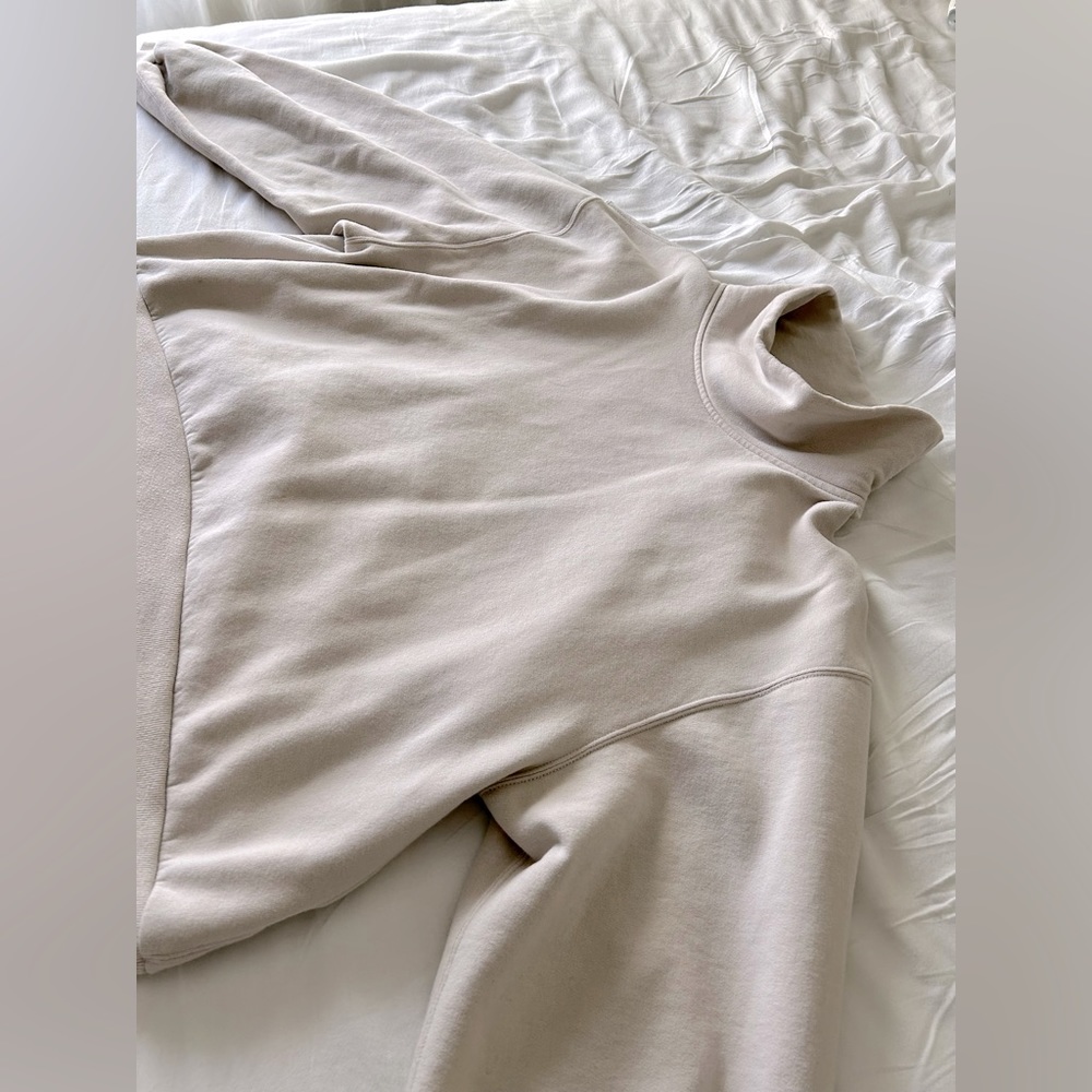 Abercrombie & Fitch Comfy Cream Pullover